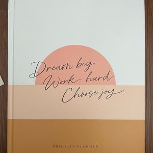 Start Today/Rachel Hollis Priority Planner